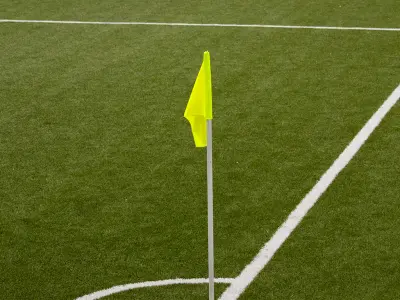 Vrh proti dnu: prvi trije se merijo z zadnjimi tremi - Golavt